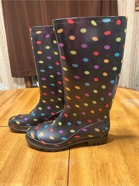 Arizona Winston Women's Black Rain Boots with Multicolor Polka Dots 9M